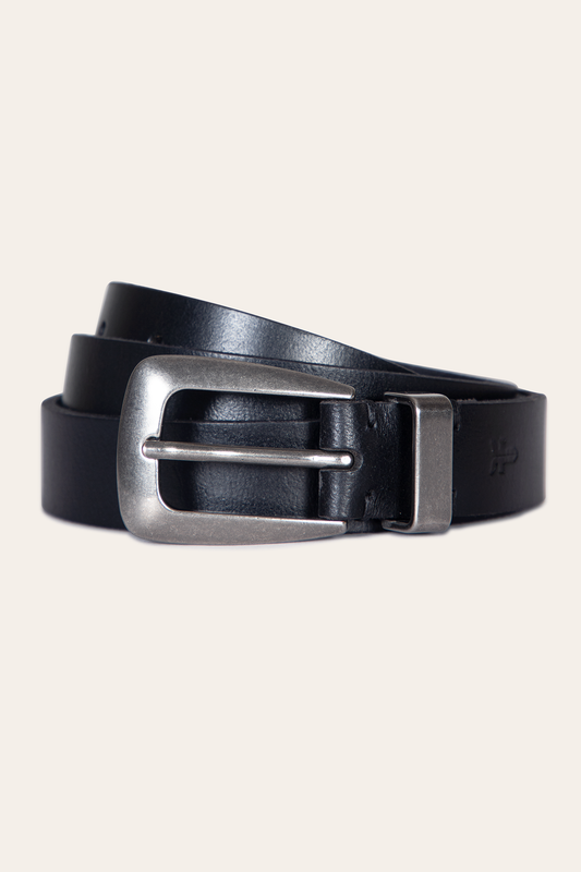 Frye Women’s Black 25mm Belt With Metal Loop / Black