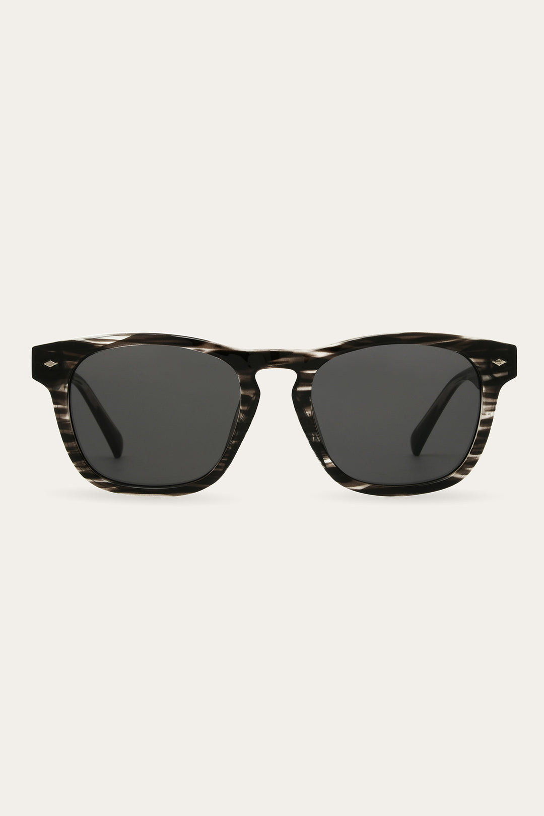 Frye Billie Charcoal Sunglasses / Charcoal