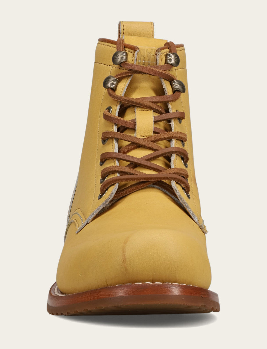 Frye Men's Banana Hudson Workboot Plain Toe Boot / Banana