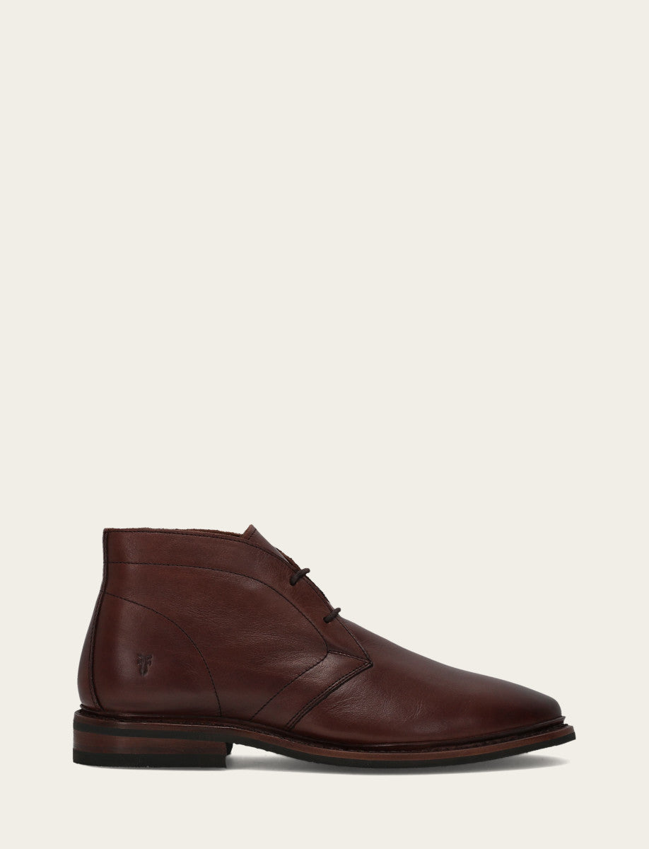 Frye Men’s Brown Oiled Leather Paul Chukka Boots / Brown