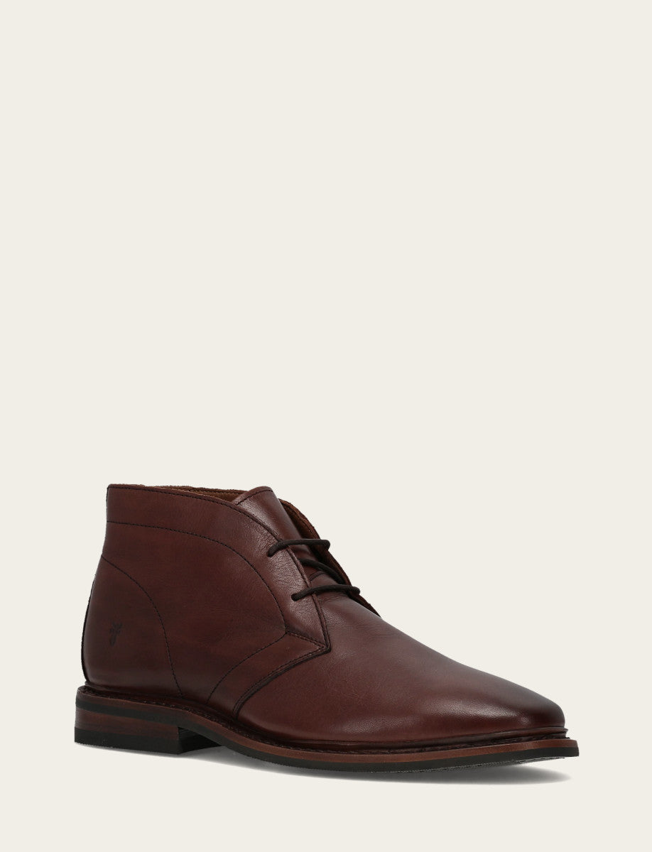 Frye Men’s Brown Oiled Leather Paul Chukka Boots / Brown