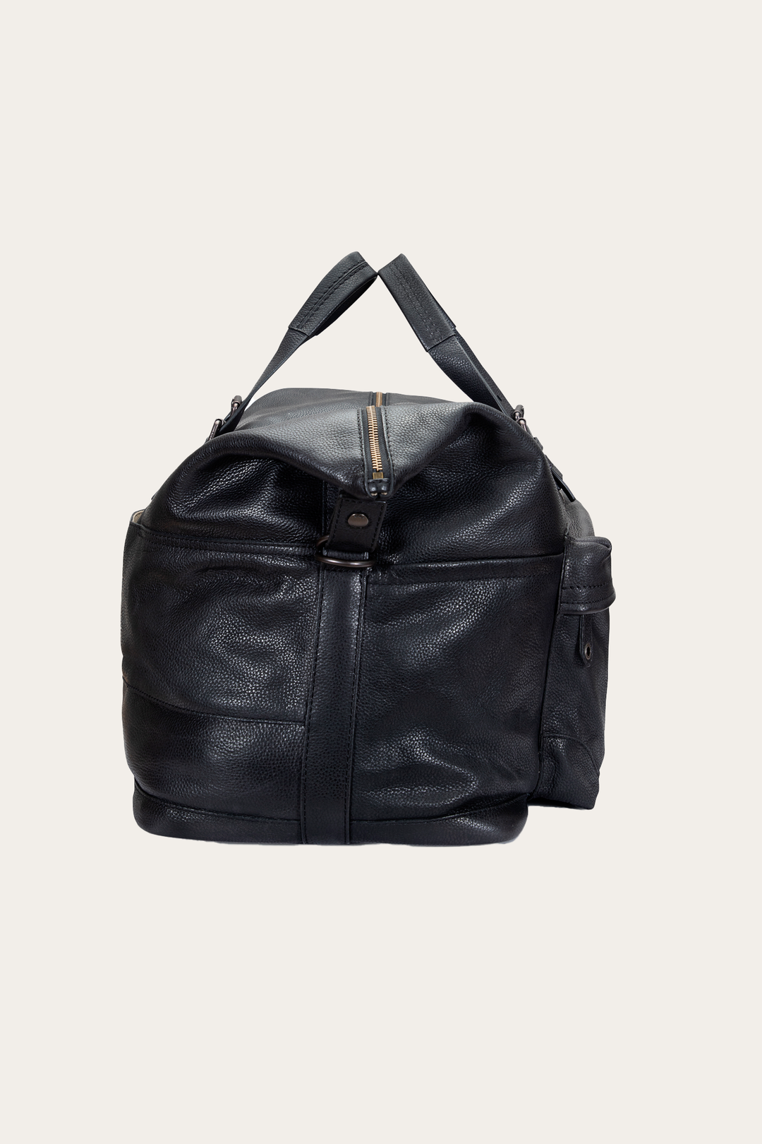 Frye Wyatt Black Weekender / Black